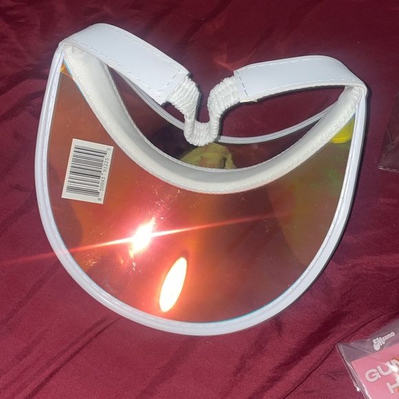 Mane The Shade Holographic Visor - Picture 6 of 8